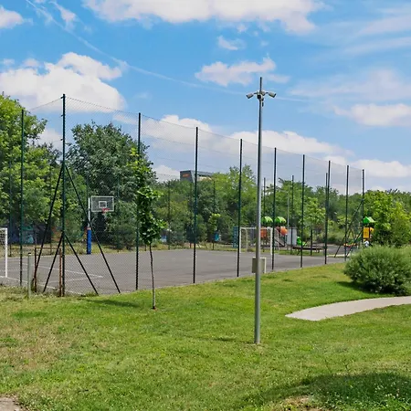 Lejlighed Mido With Private Parking & Self-check-in