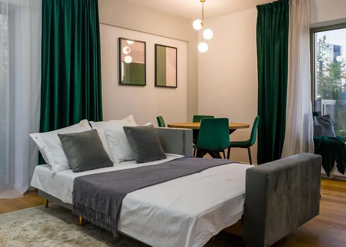 Mido With Private Parking & Self-check-in Apartment *