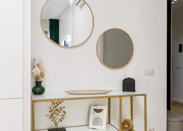 Апартаменты Mido With Private Parking & Self-check-in *