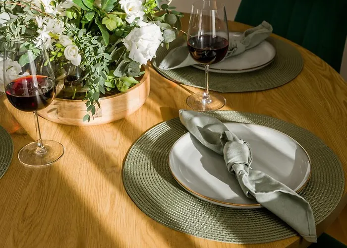 Mido With Private Parking & Self-check-in شقة